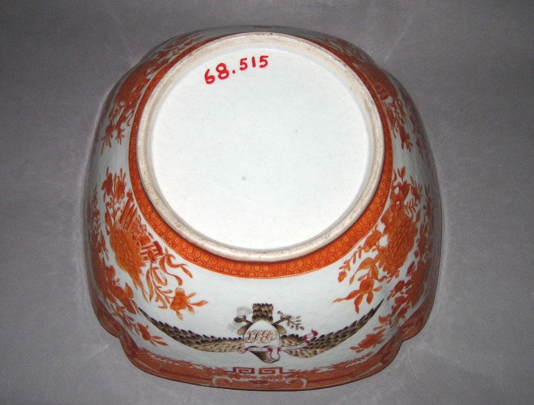 1968.0515 Bowl underside