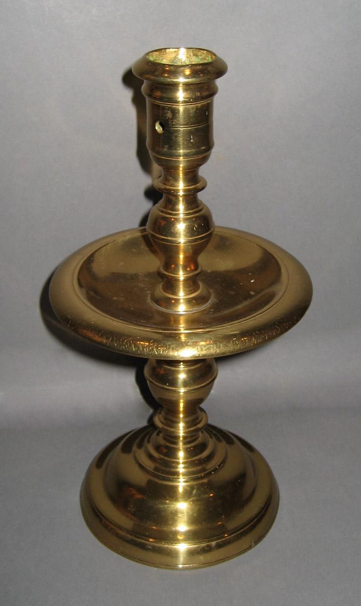 1968.0516.001 Candlestick
