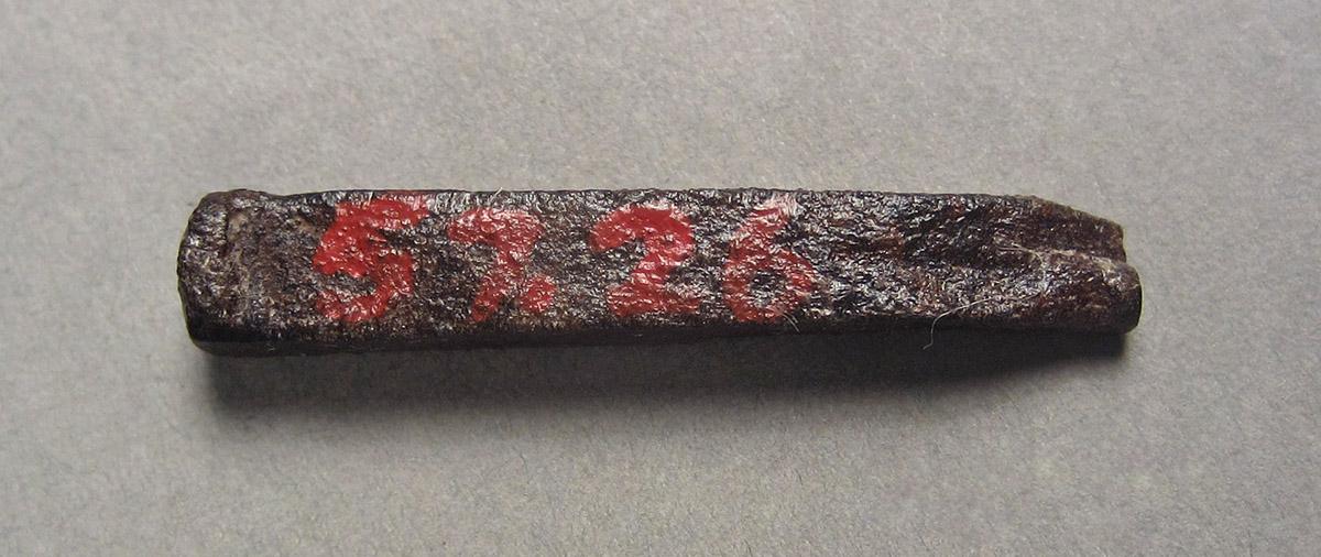 1957.0026.480 E, Letter die