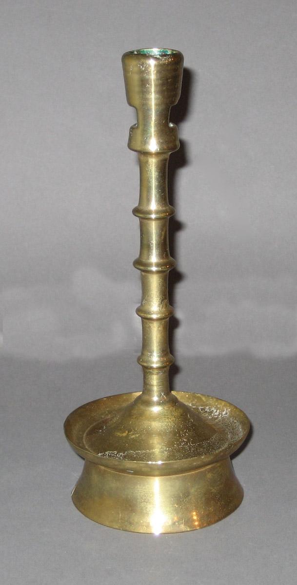 1968.0590 Candlestick