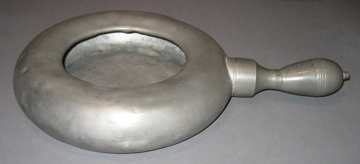 1968.0601 Bedpan