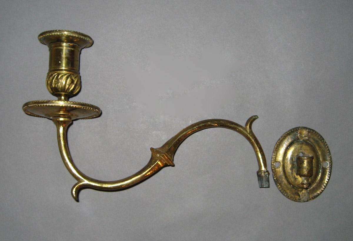 1968.0629.001 Sconce