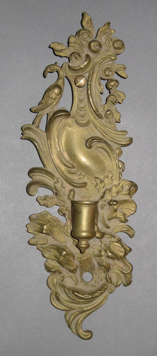 1968.0664.002 Sconce