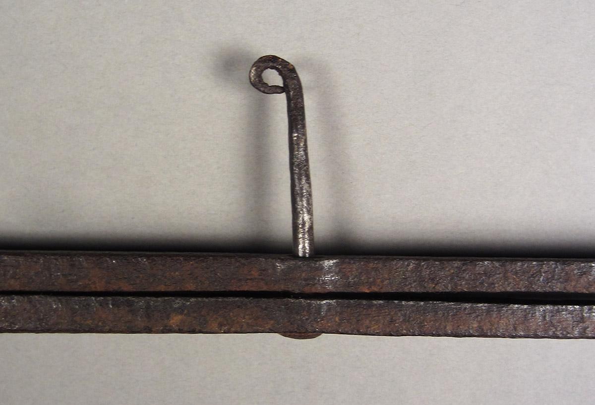 1957.0026.486, Pipe tongs, pin