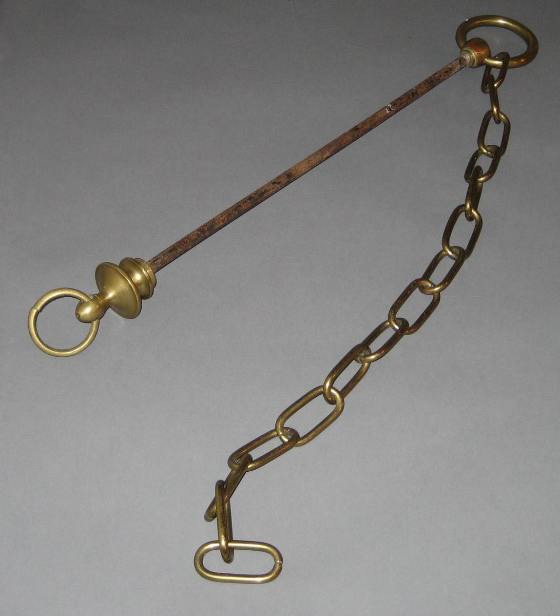 1968.0682, 1968.0691 Chandelier rod
