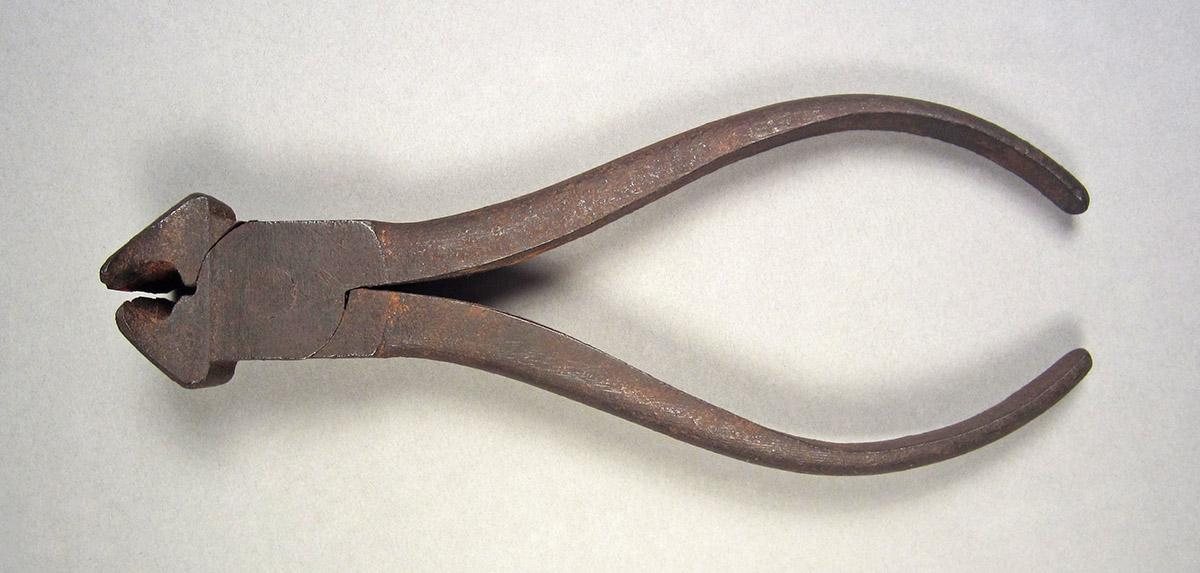 1957.0026.490, End nippers, side 2