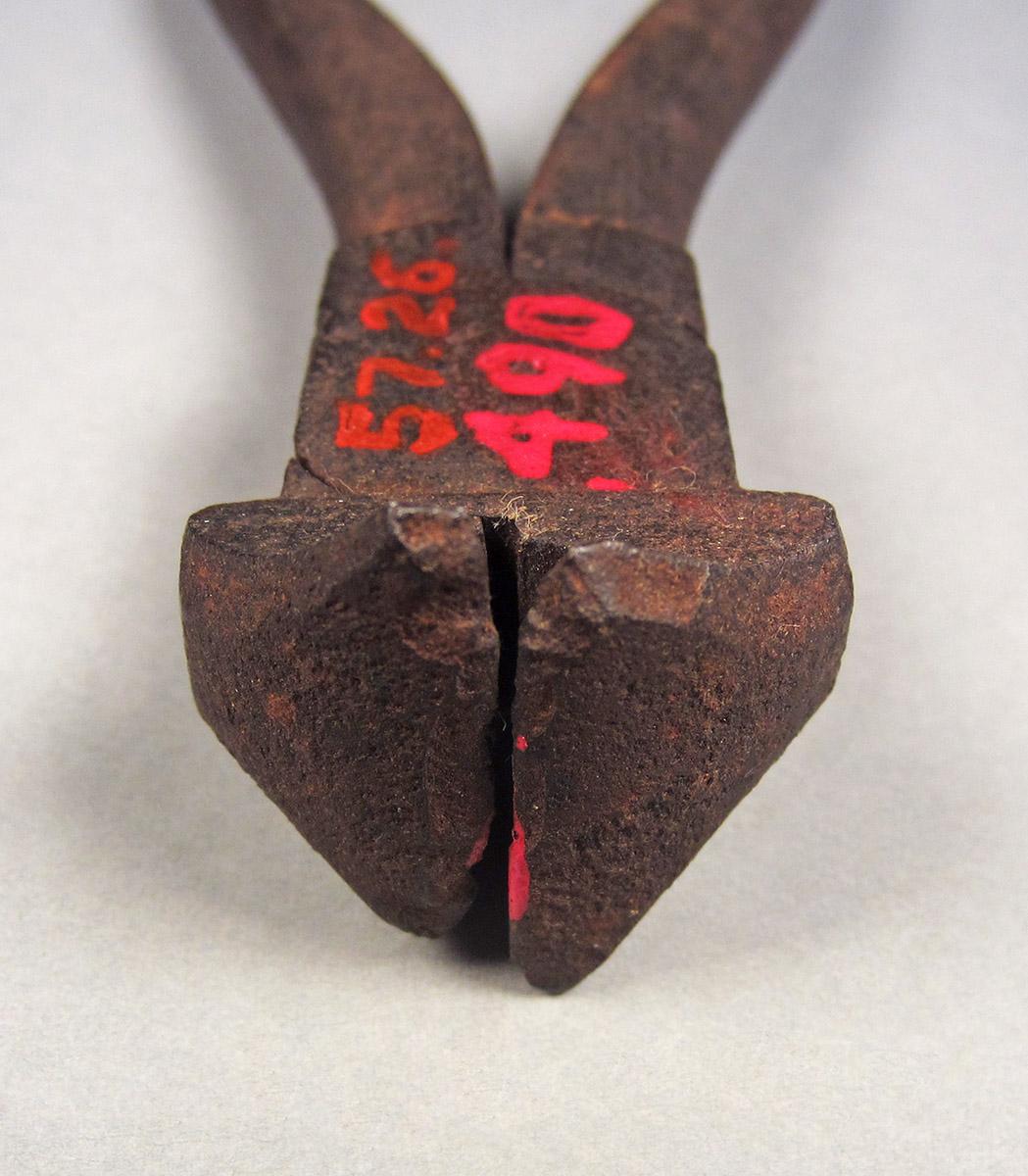1957.0026.490, End nippers, end