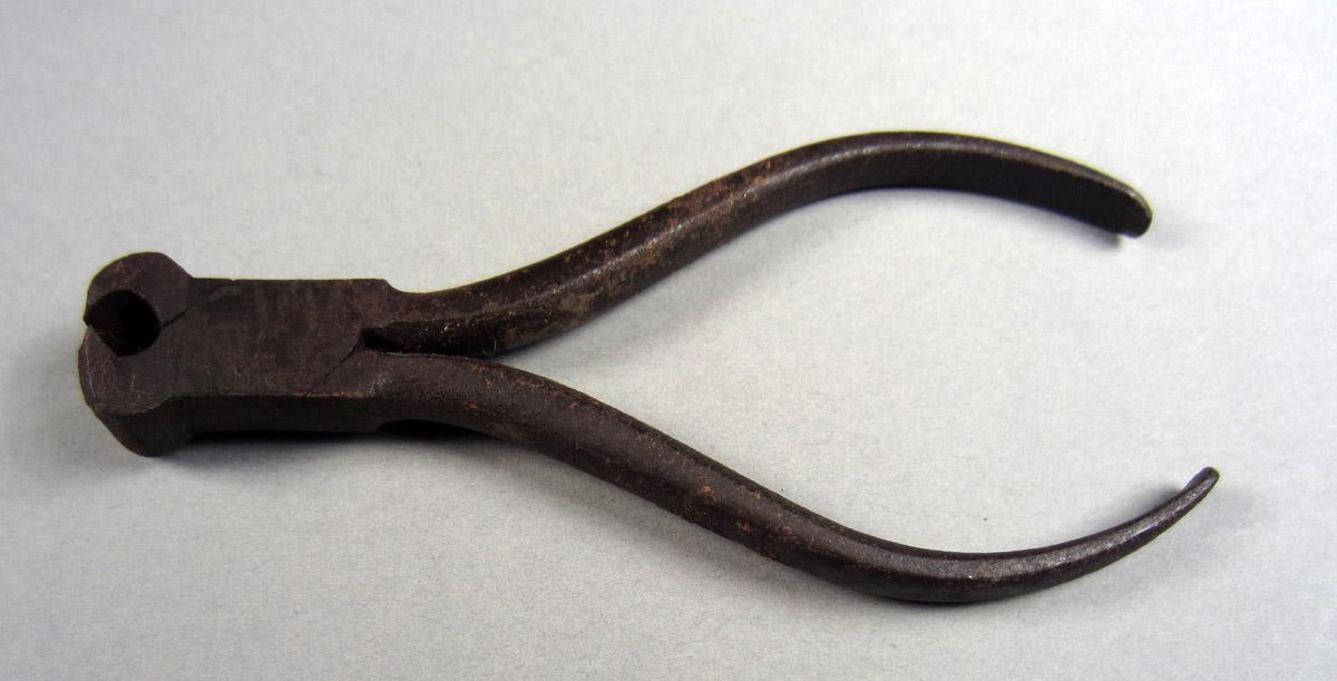 1957.0026.494 End nippers, View 2