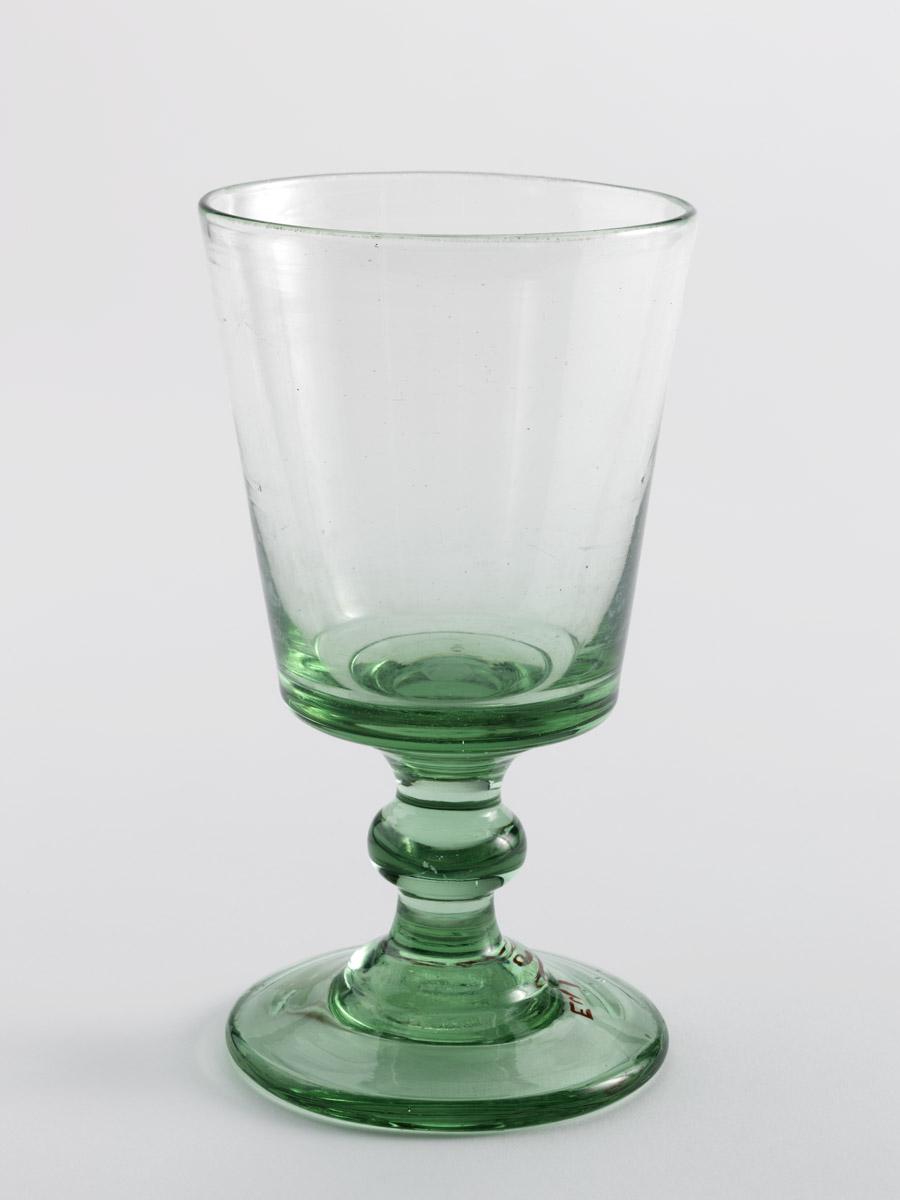 1968.0721 Glass goblet
