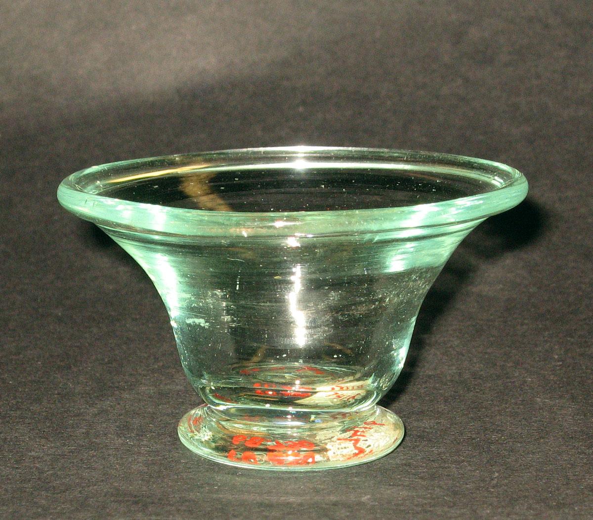 1968.0730 Glass bowl
