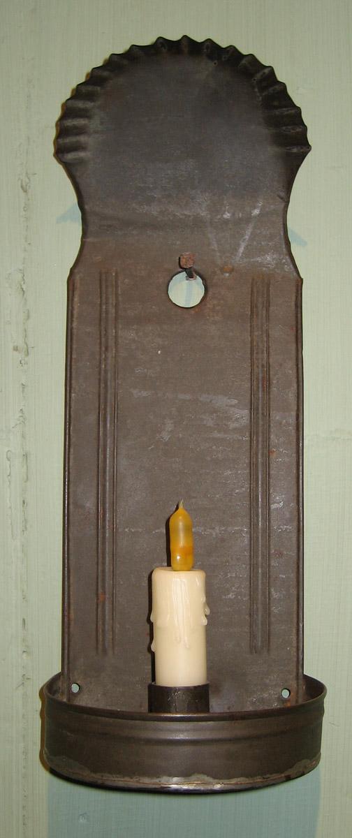 1968.0739.002 Sconce
