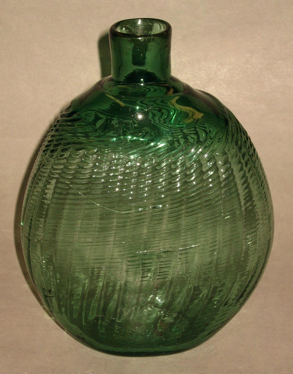1968.0747 Glass Flask