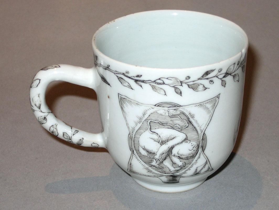 1968.0751 Coffeee cup view2