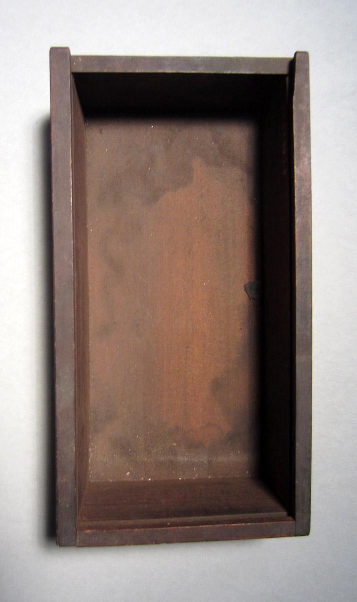 1957.0026.506 Box, View 2