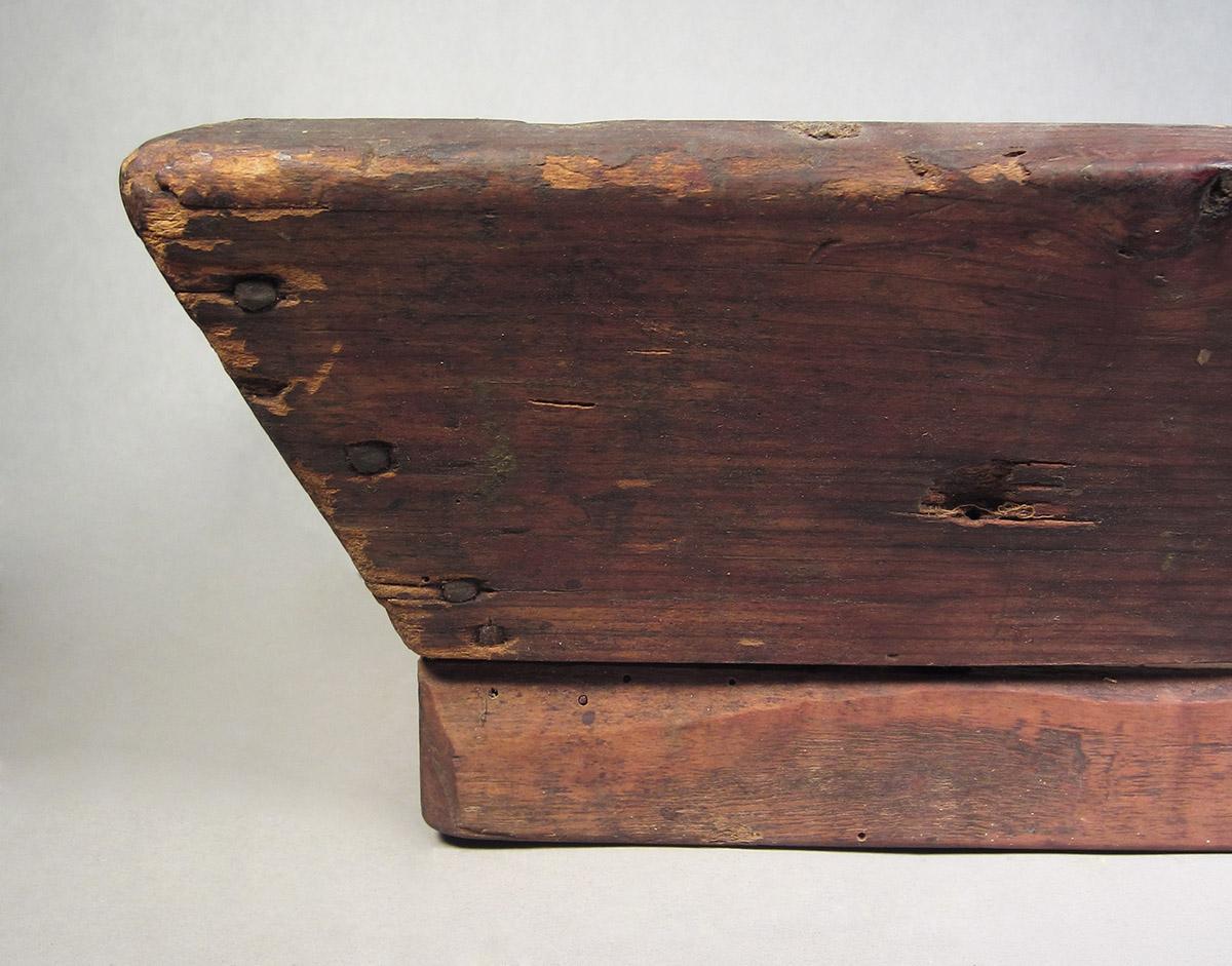 1957.0026.508, Box, side detail
