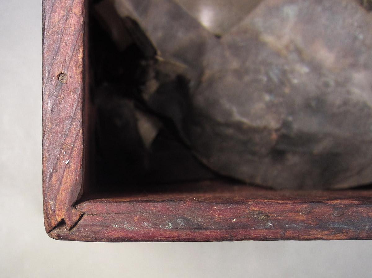 1957.0026.509, Box, joint detail