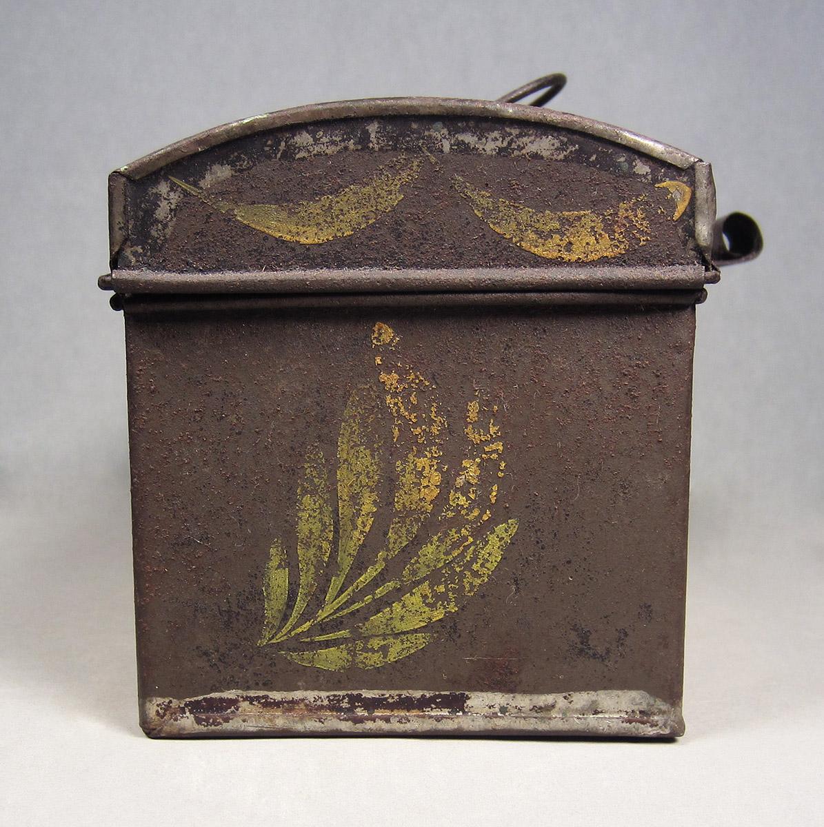 1957.0026.510, Box, side 1