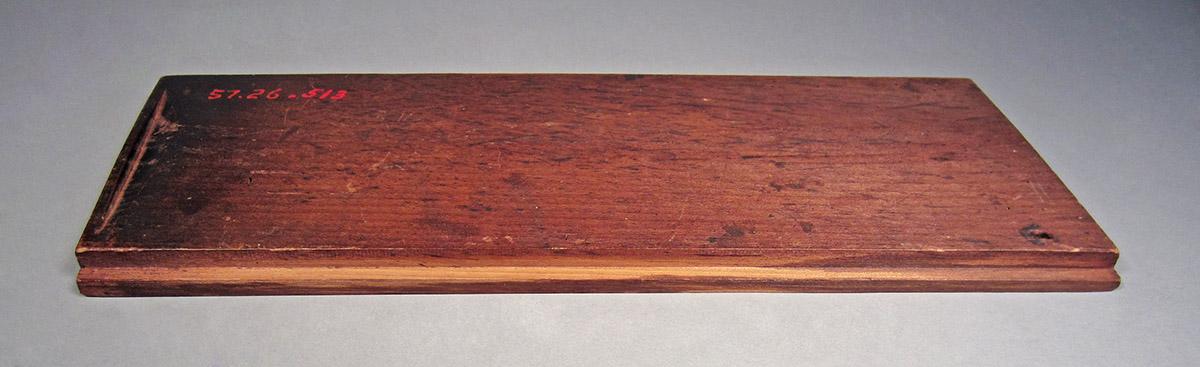 1957.0026.513, Drawer, side 2