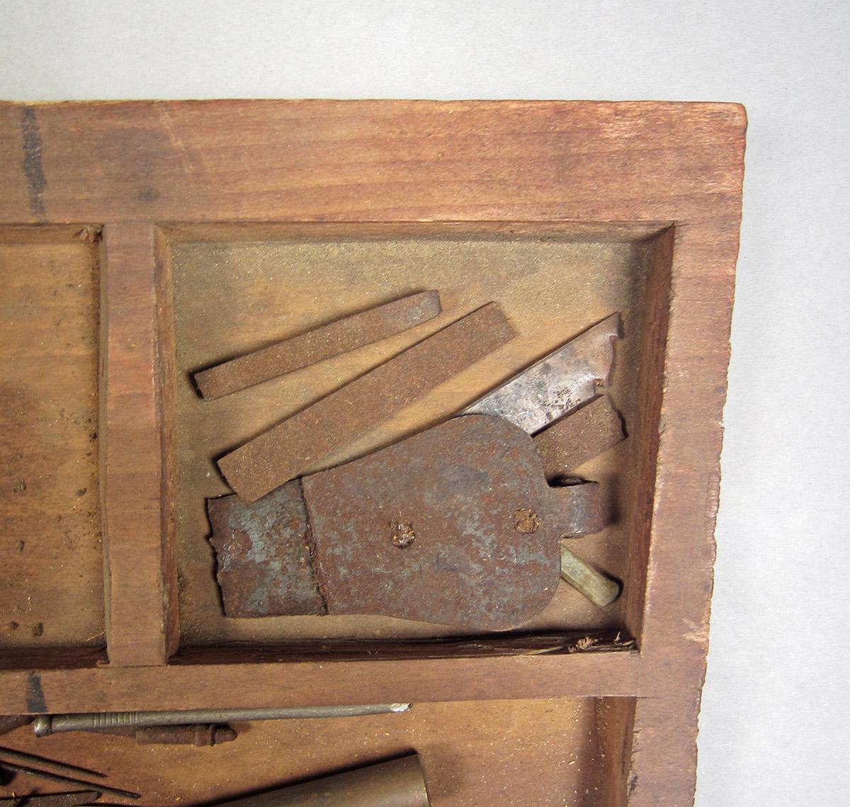 1957.0026.514, Drawer, compartment detail 1