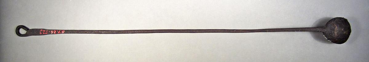 1957.0026.523, Ladle, side 2