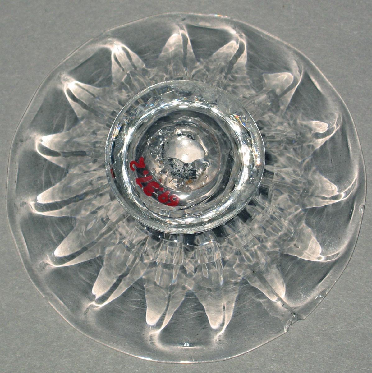 1969.0037.002 Glass comfit dish (underside)