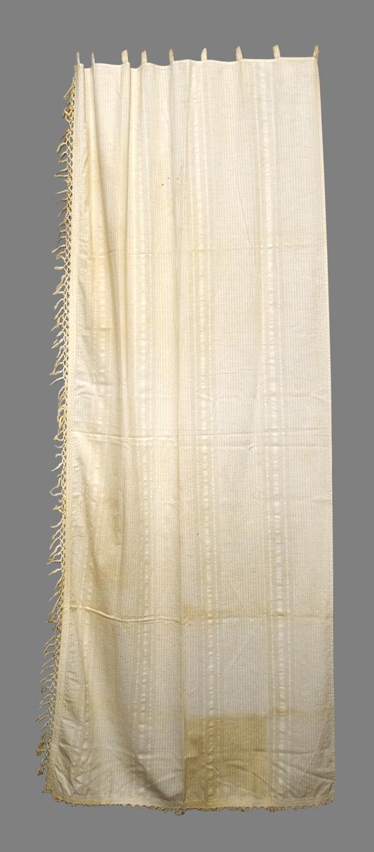 1969.0057.002 Window Hanging, Side Curtain