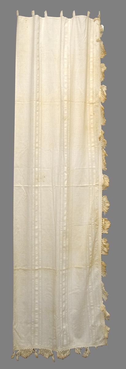 1969.0057.005 Window Hanging, Side Curtain