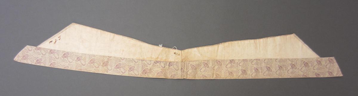 1969.0064 Cravat, View 2