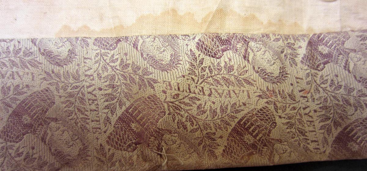 1969.0064 Cravat, Stain