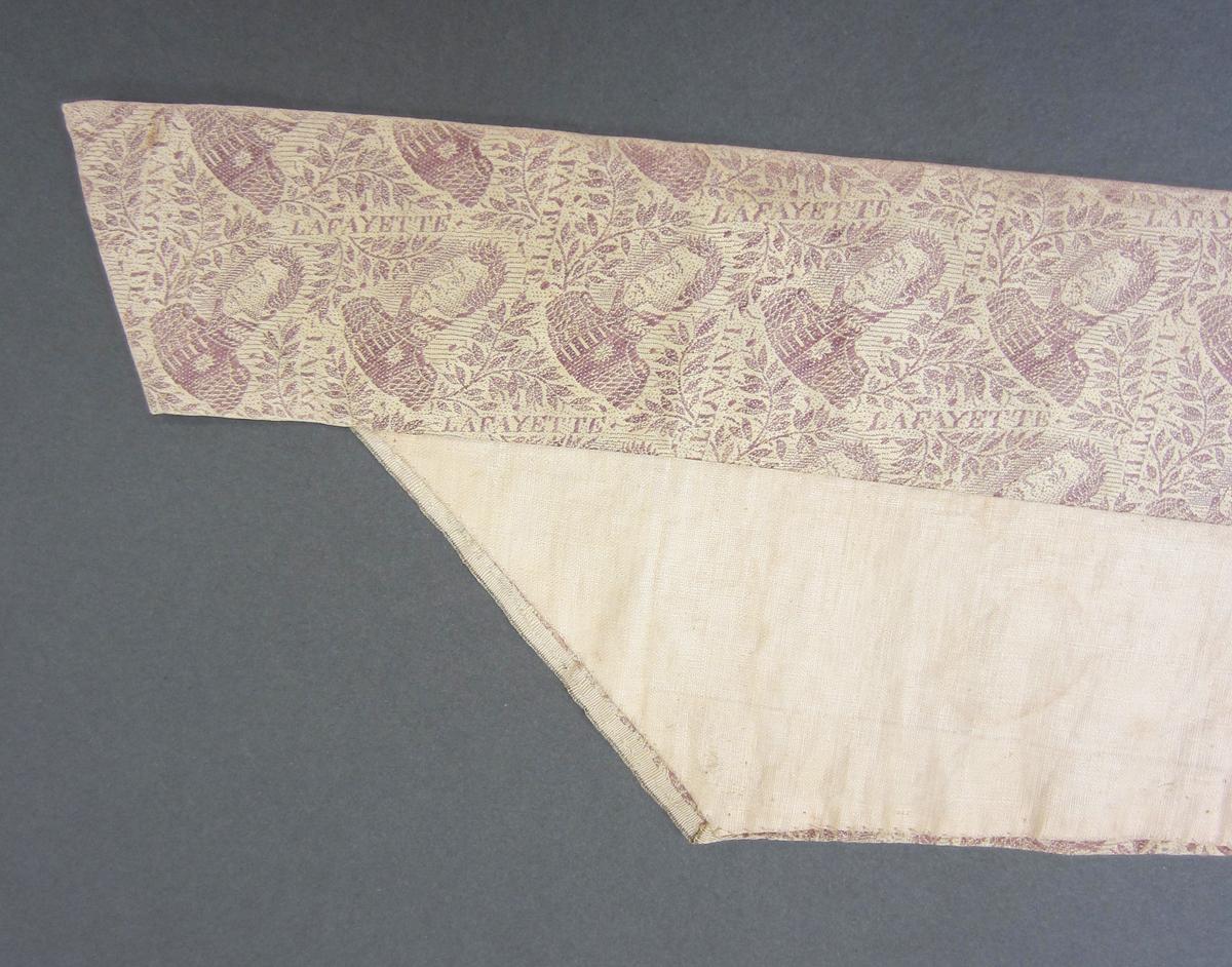 1969.0064 Cravat, Edge