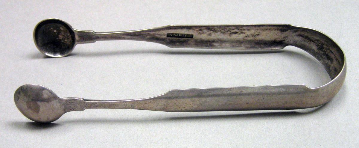 1969.0071 Sugar tongs view 2