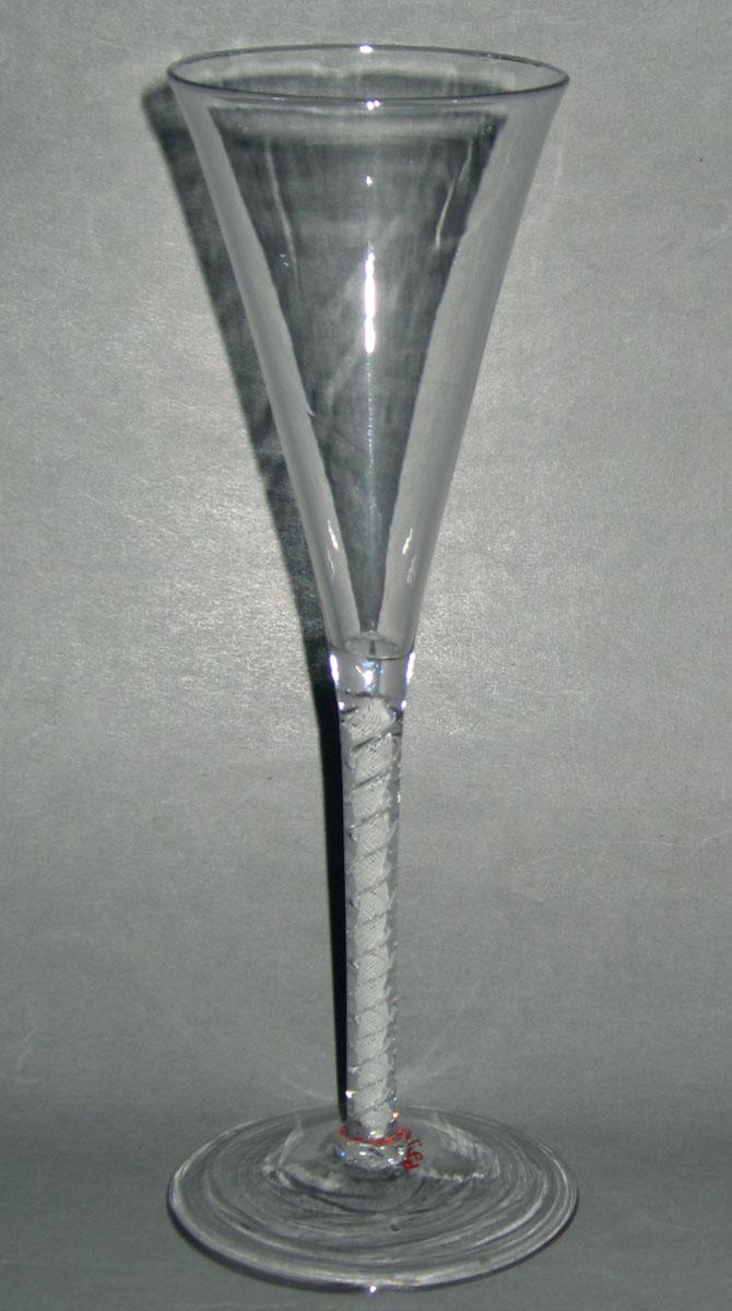 1969.0076.005 Lead glass wine glass