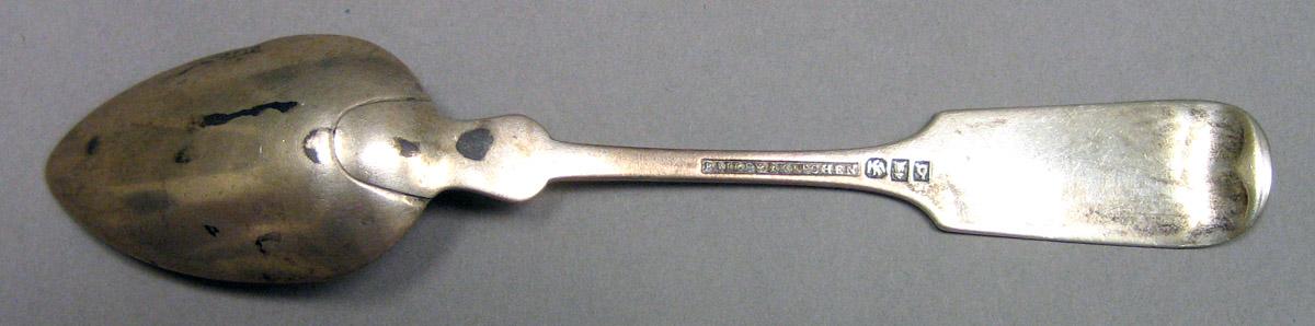 1969.0088 Teaspoon underside