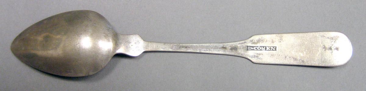1969.0090 Teaspoon underside