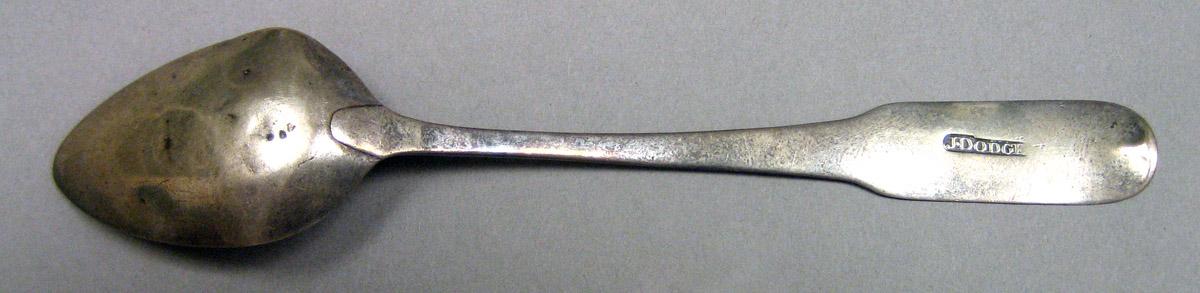 1969.0095 Teaspoon underside