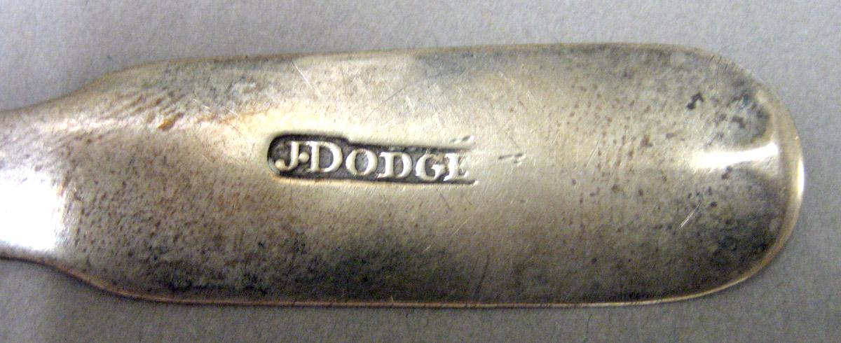 1969.0095 Teaspoon mark