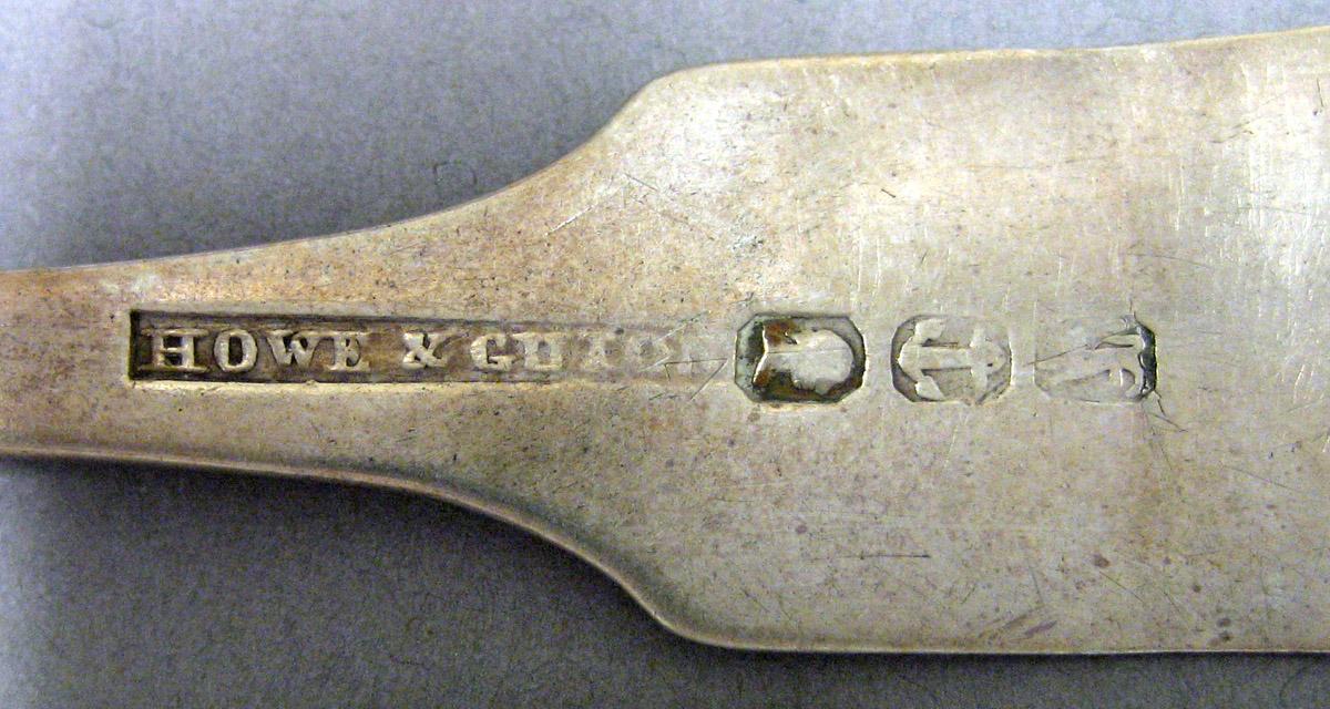 1969.0097 Teaspoon mark
