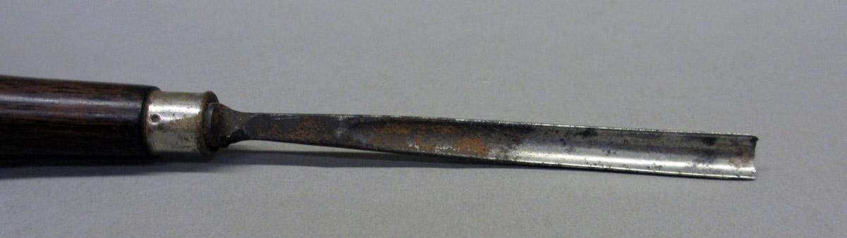1969.0113 Carving gouge, detail