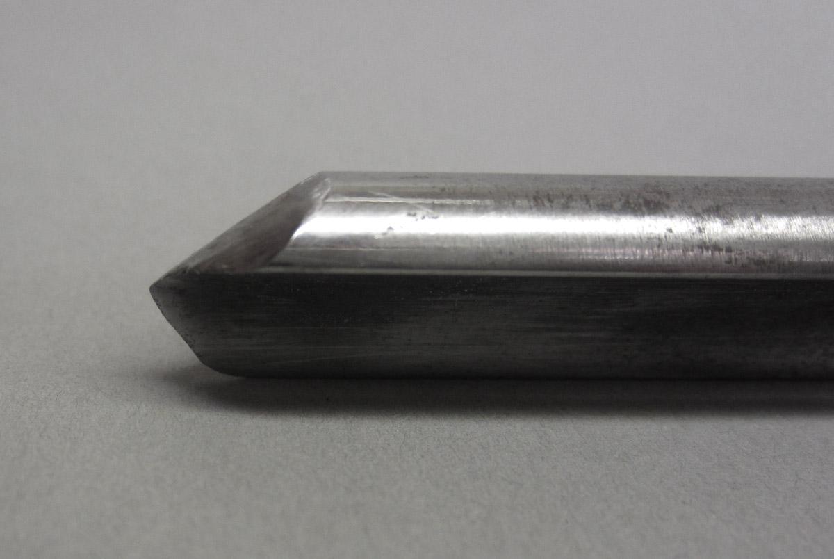 1969.0116 Turning gouge, tip detail