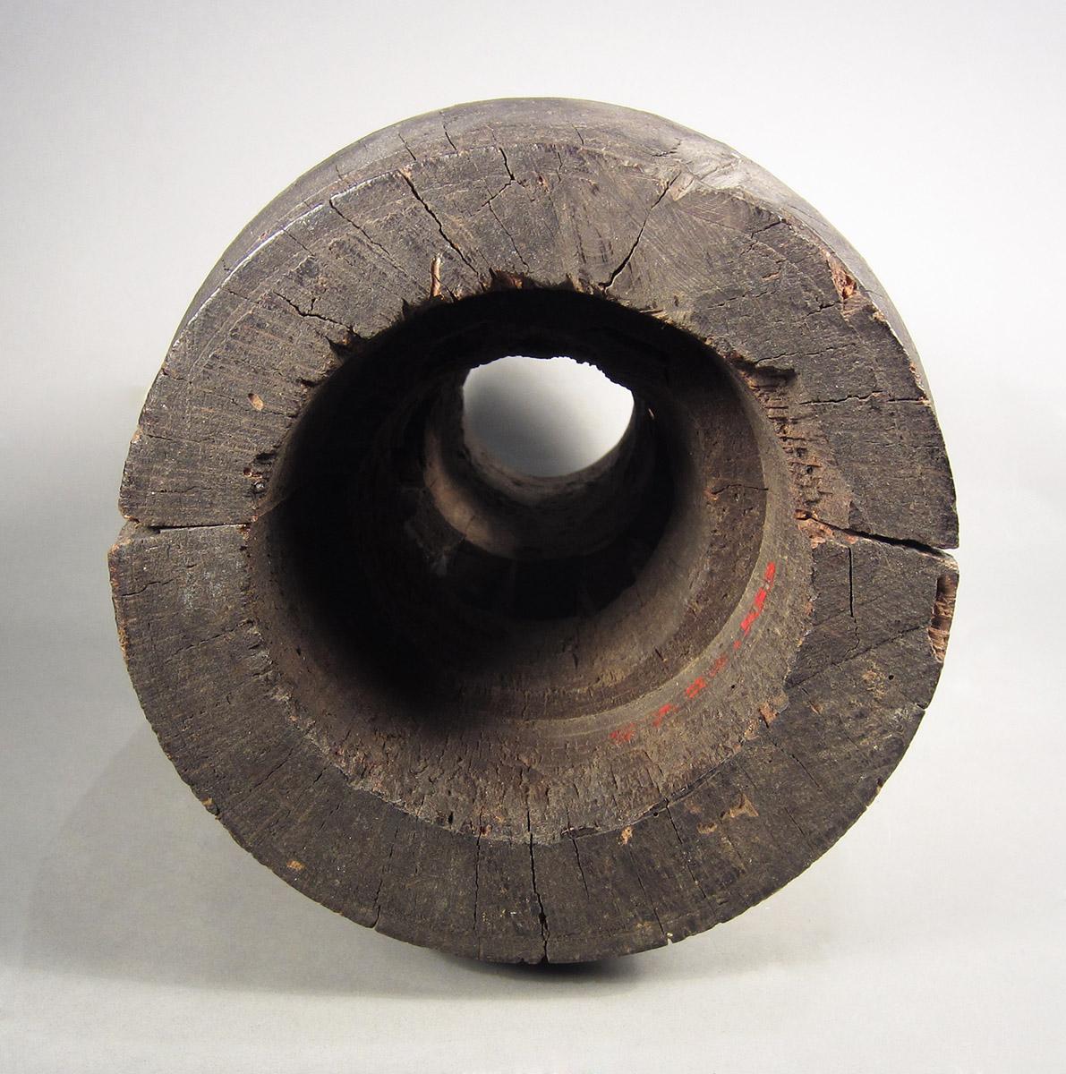 1957.0026.533, Wheel hub, overall side 2