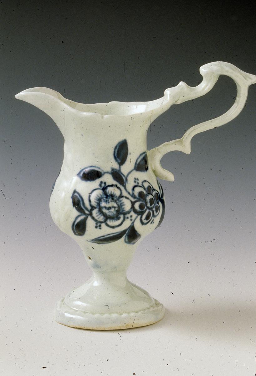 1969.0135 Liverpool cream pot