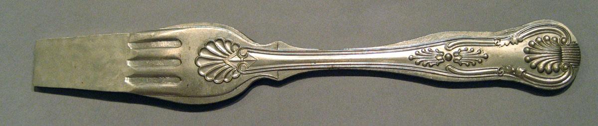 1969.0144.002 Silver Fork underside