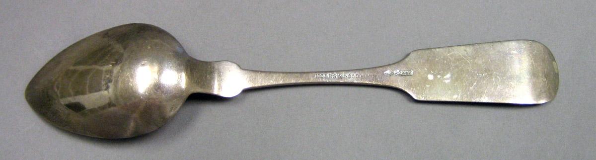 1969.0154 Tablespoon underside