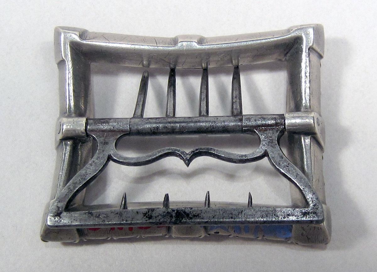 1969.0168 Buckle underside