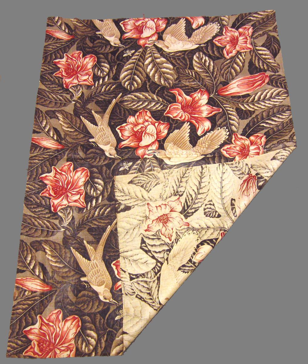 1969.0172 Textile, printed folded corner