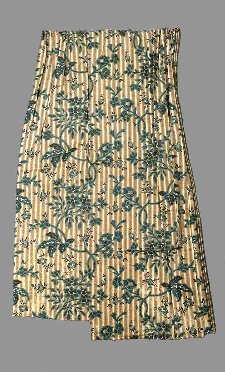 1969.0174 Textile, printed obverse