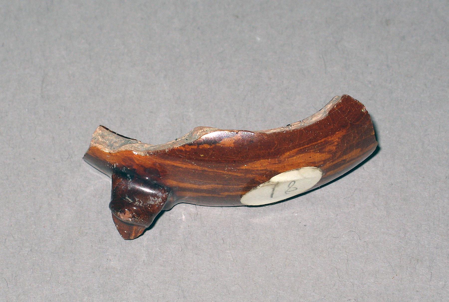 1969.0178.049 Agateware fragment