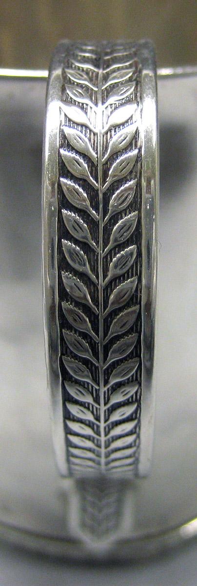 1969.0199 Silver Cup handle detail
