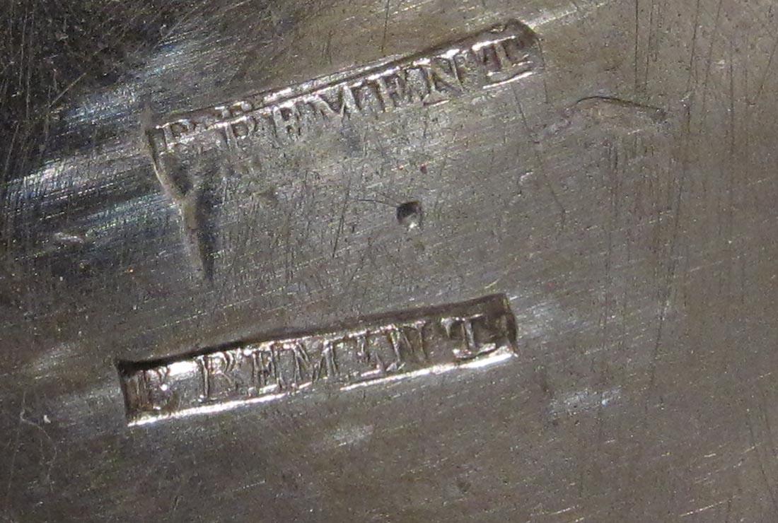 1967.0207 beaker marks