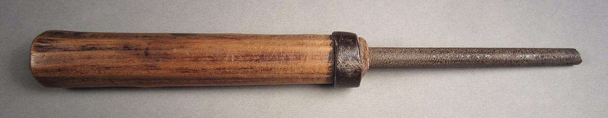 1957.0026.558, Round file, overall